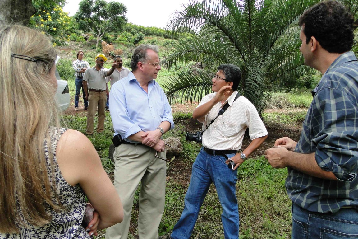 AC 02 2015 BEBASIC BEZOEK BRAZILIE (Medium)