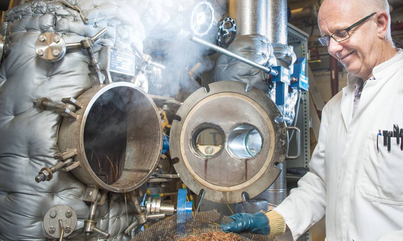 De stoomexplosie-installatie