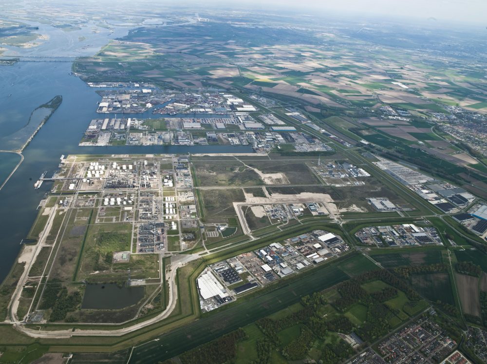 Moerdijk luchtfoto Pyrolyseproeftuin Zuid-Nederland