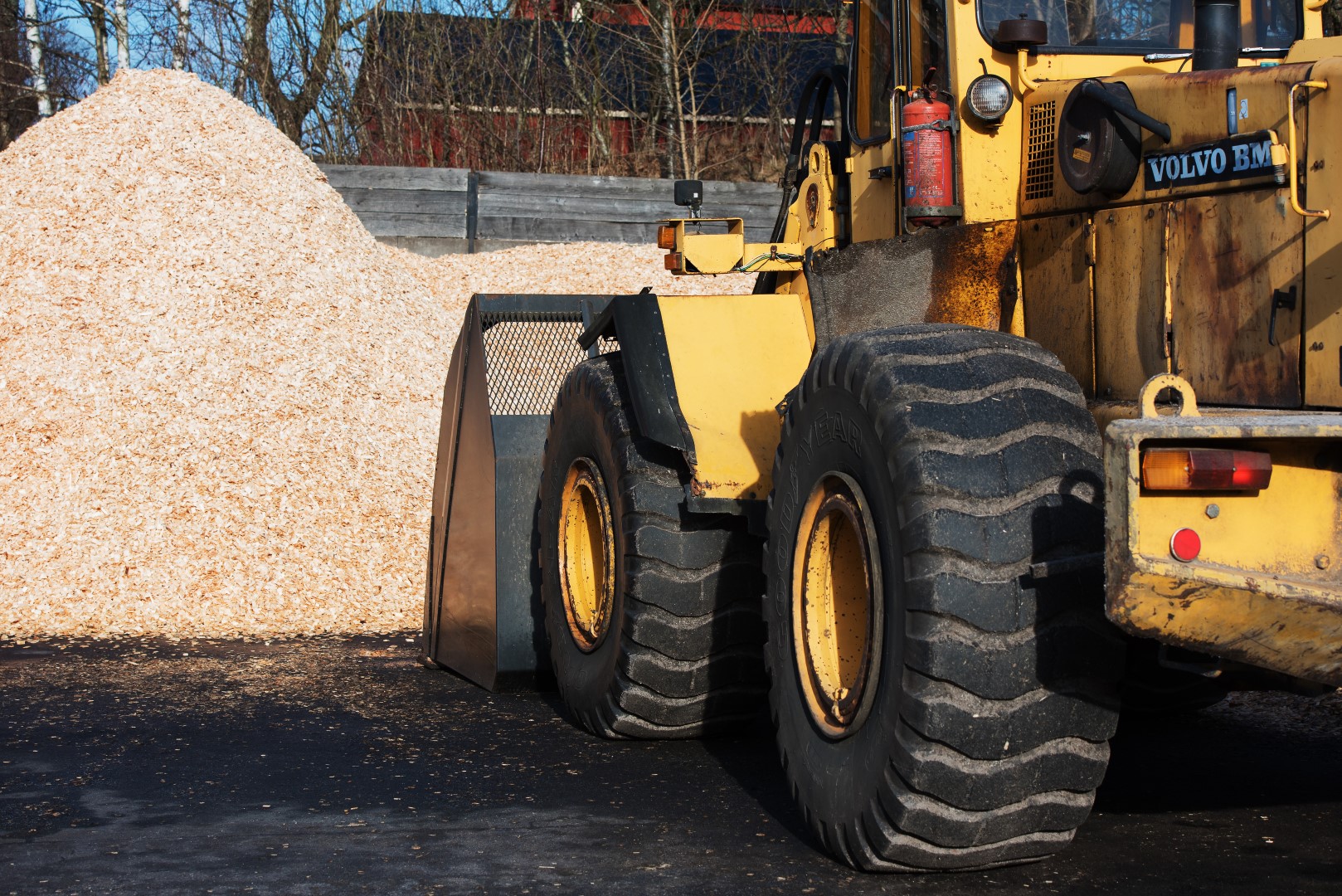 Wiellader houtsnippers