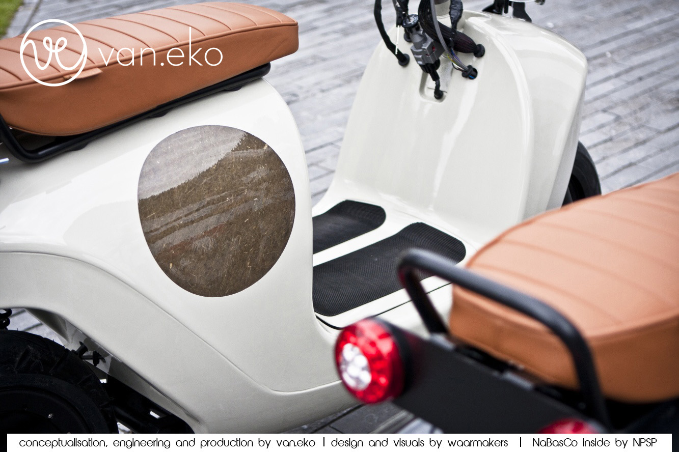 AC 04 2015 KK SCOOTER