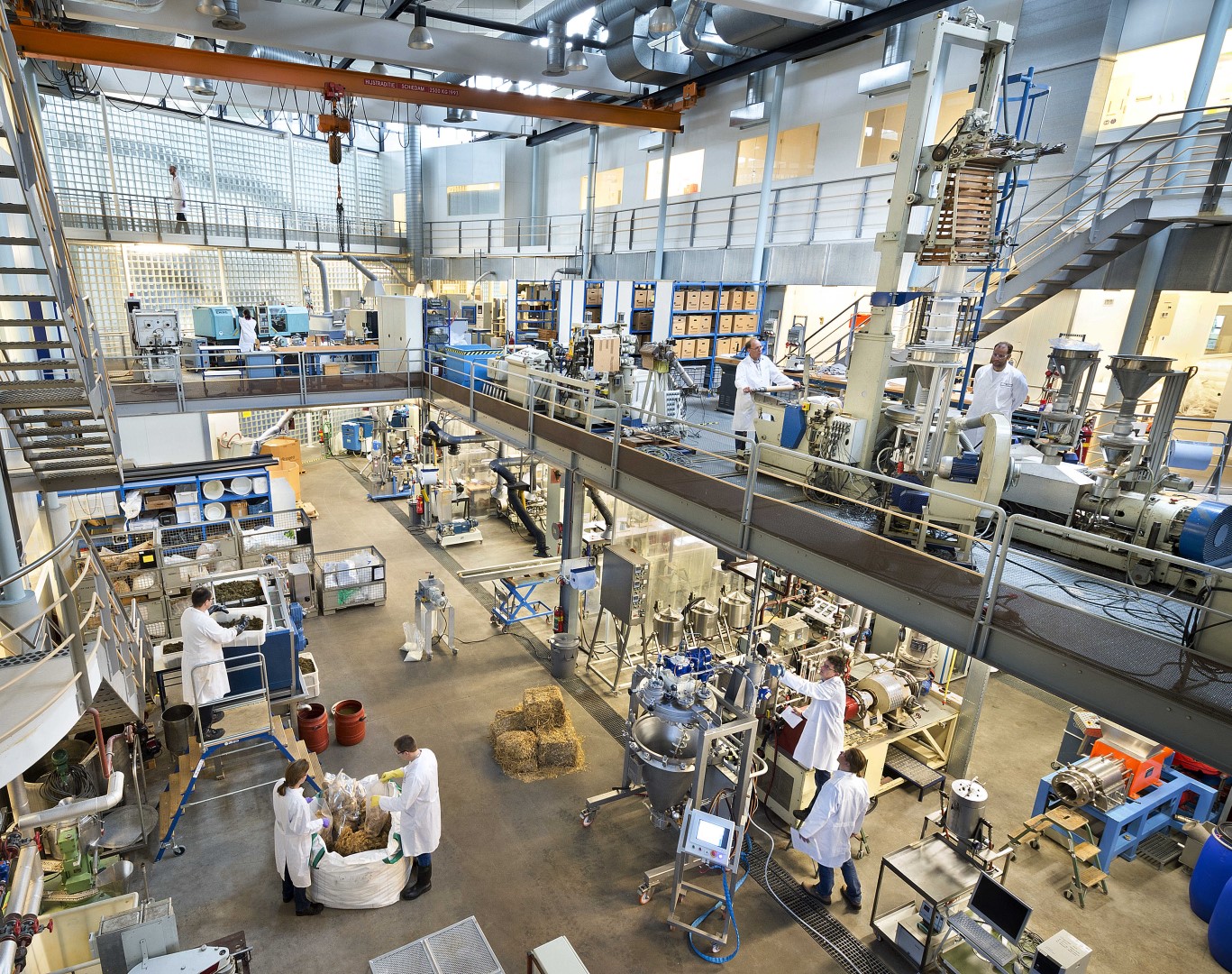 Pilot plant overzicht binnenkant small