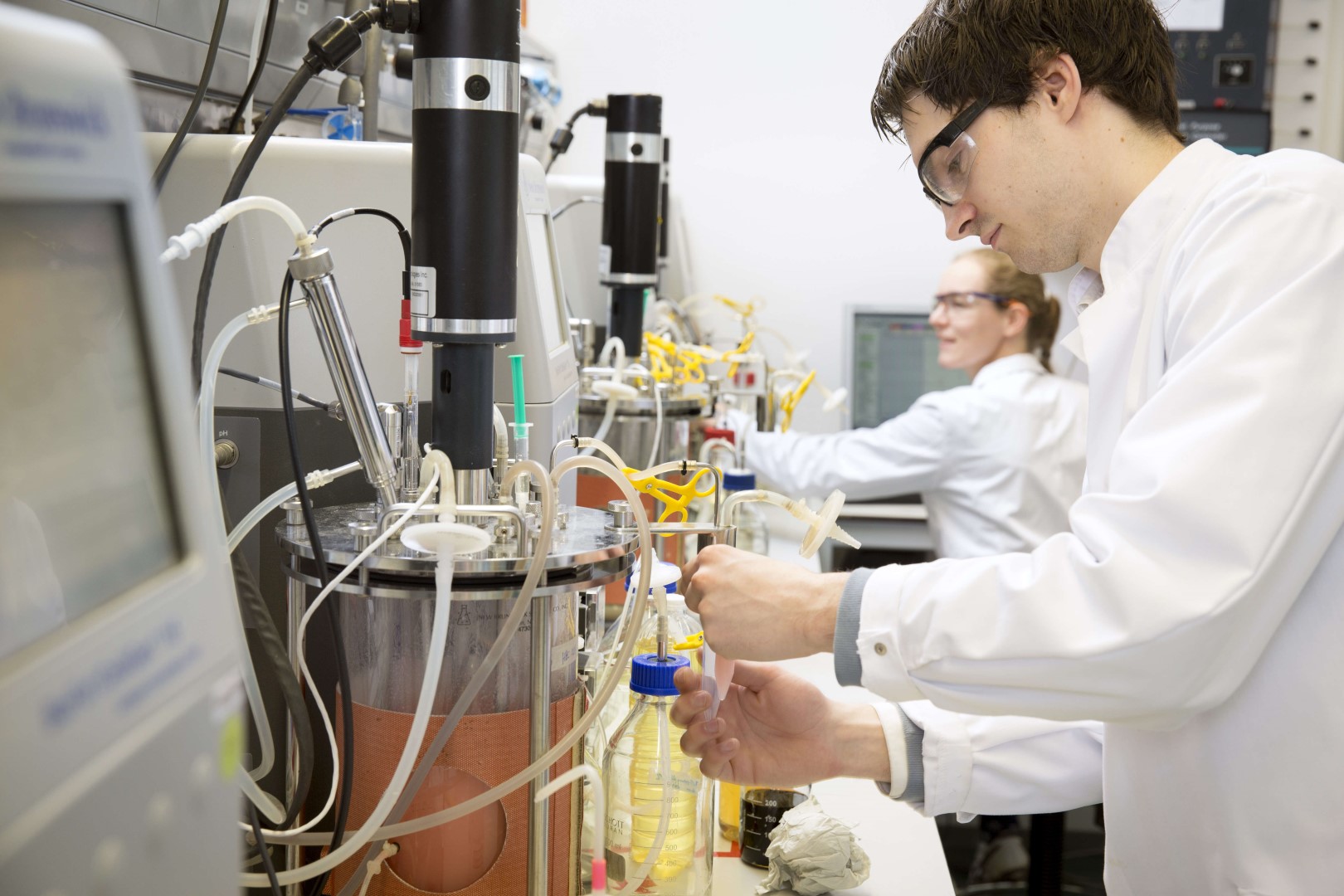 Studenten in lab small