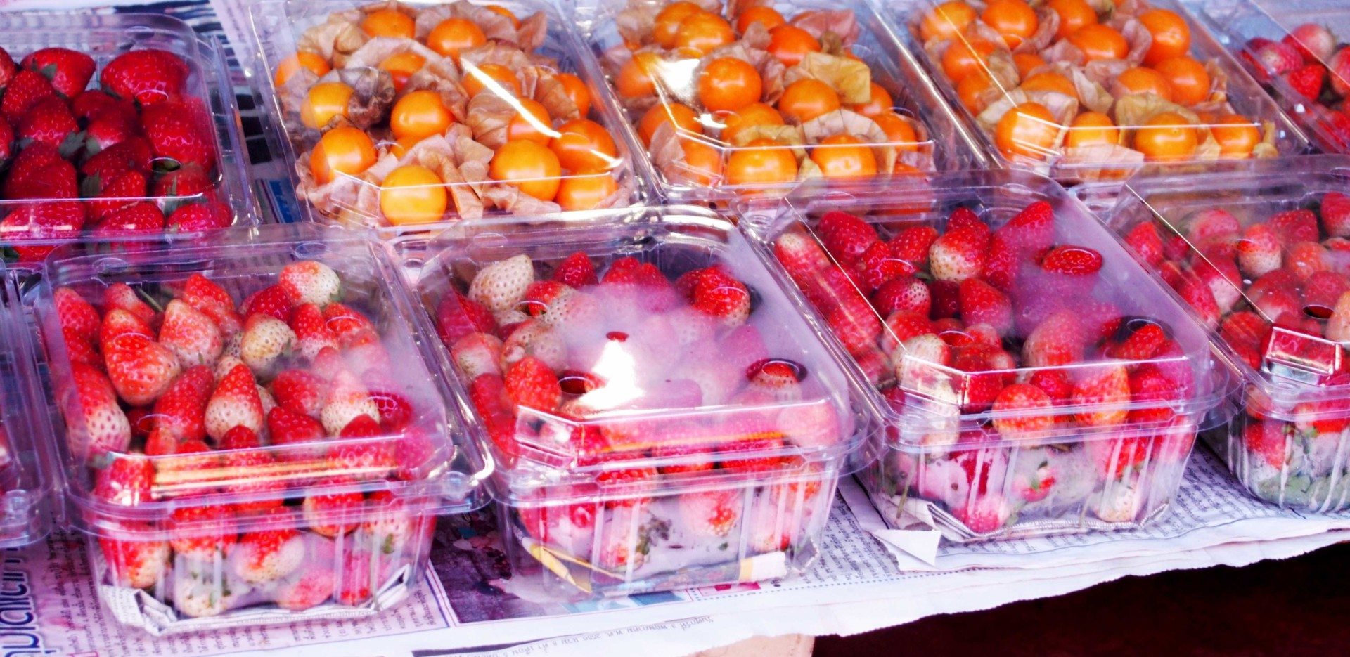 Fruit in plastic bak